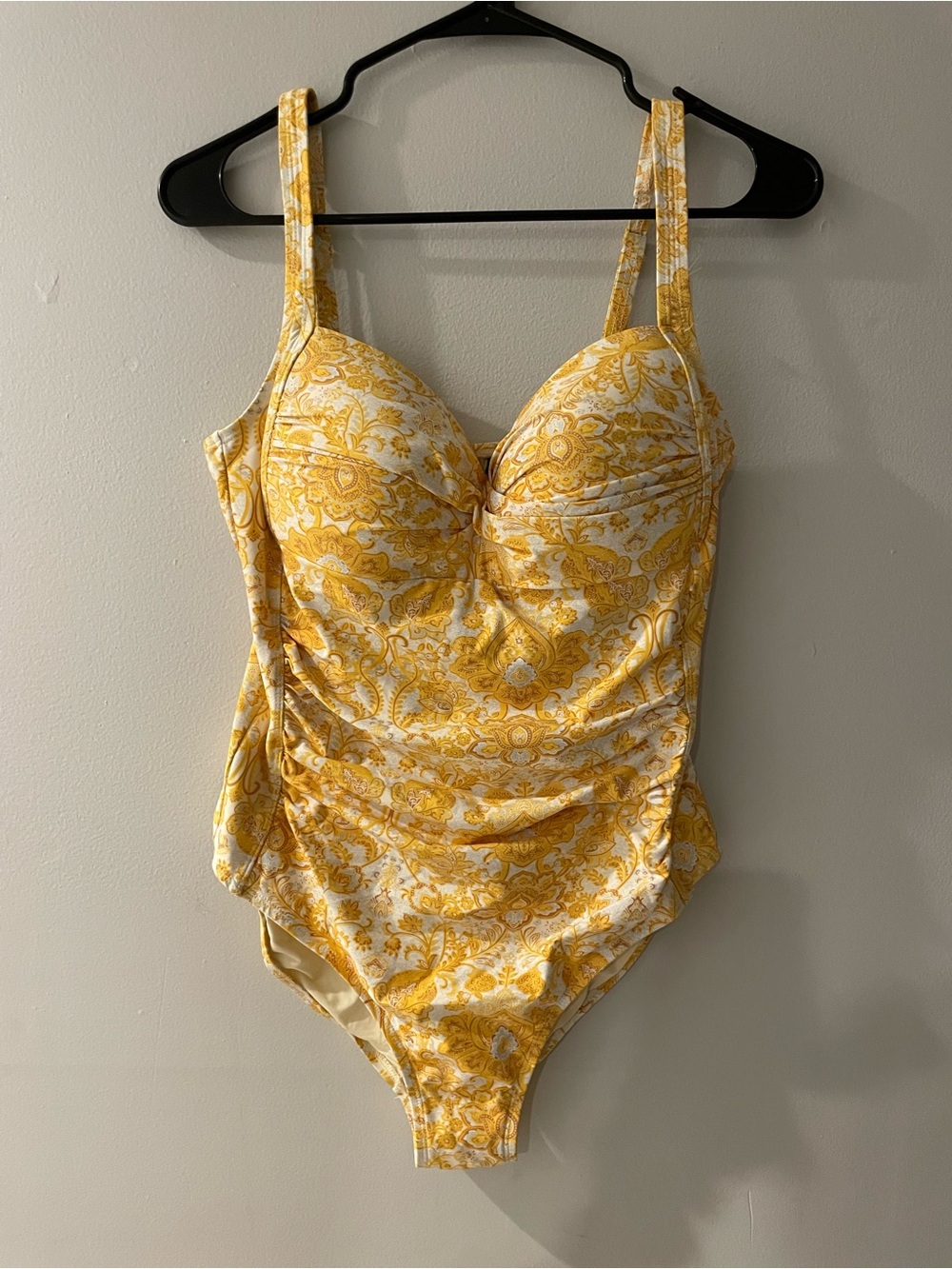 NIP TUCK swimsuit Joanne yellow floral size 10 new, no tags
